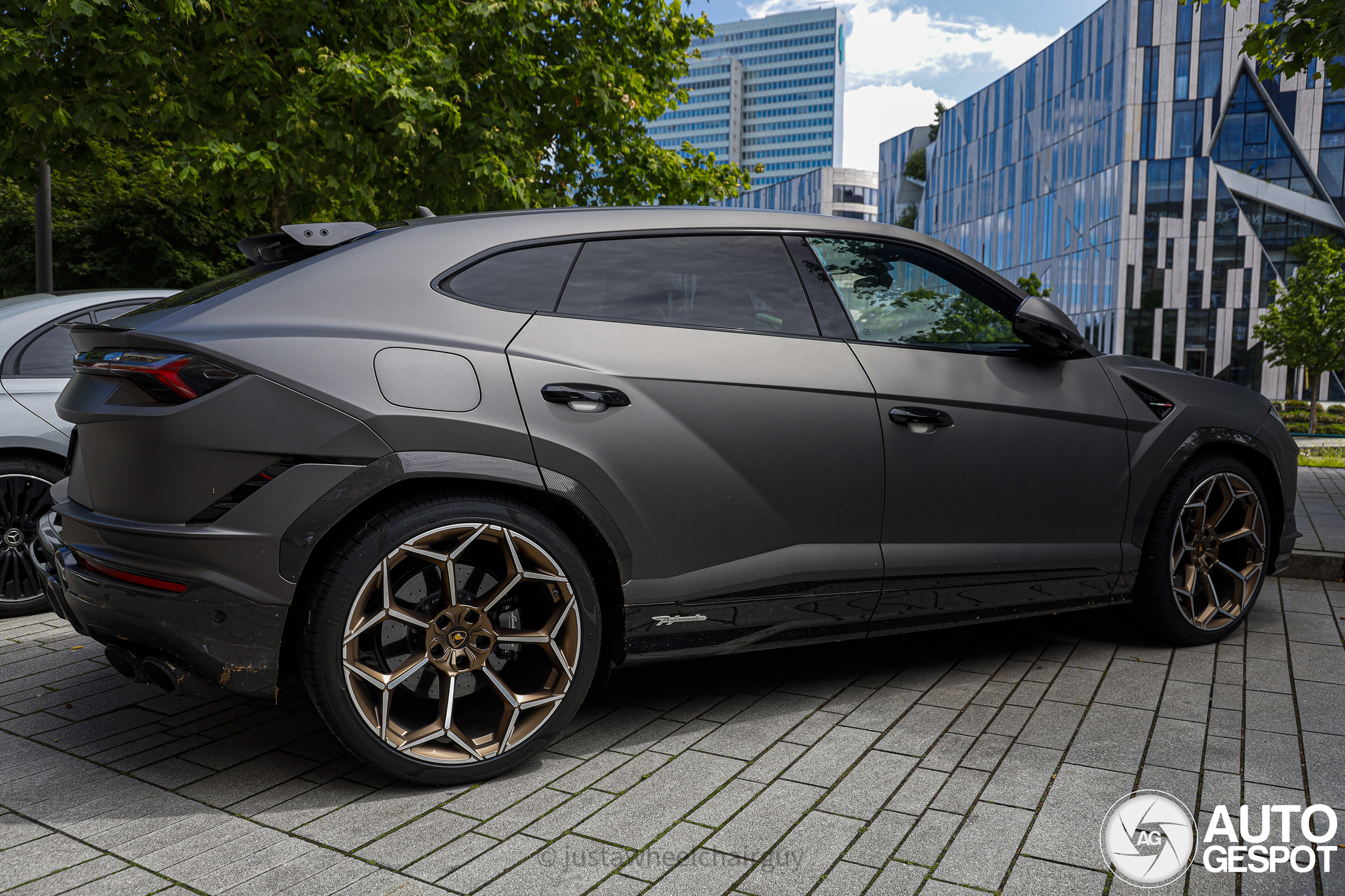 Lamborghini Urus Performante