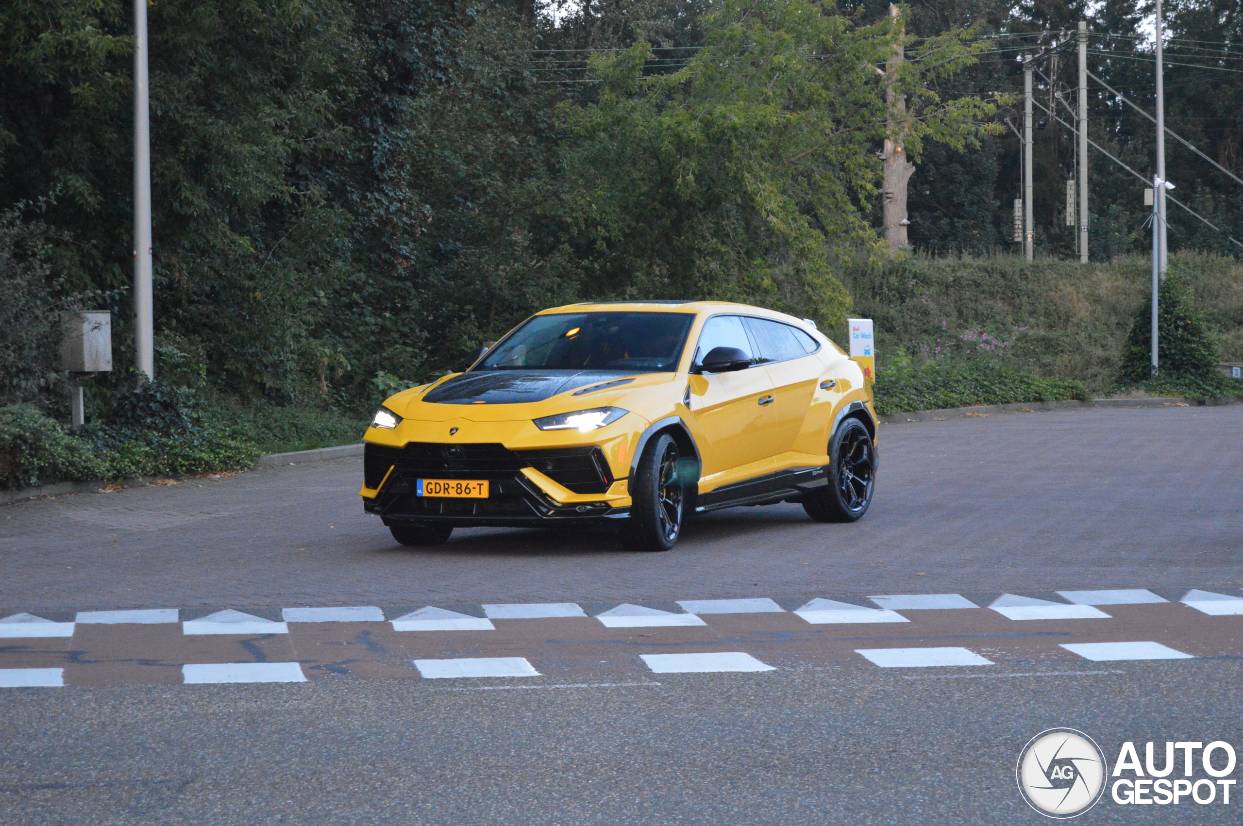 Lamborghini Urus Performante