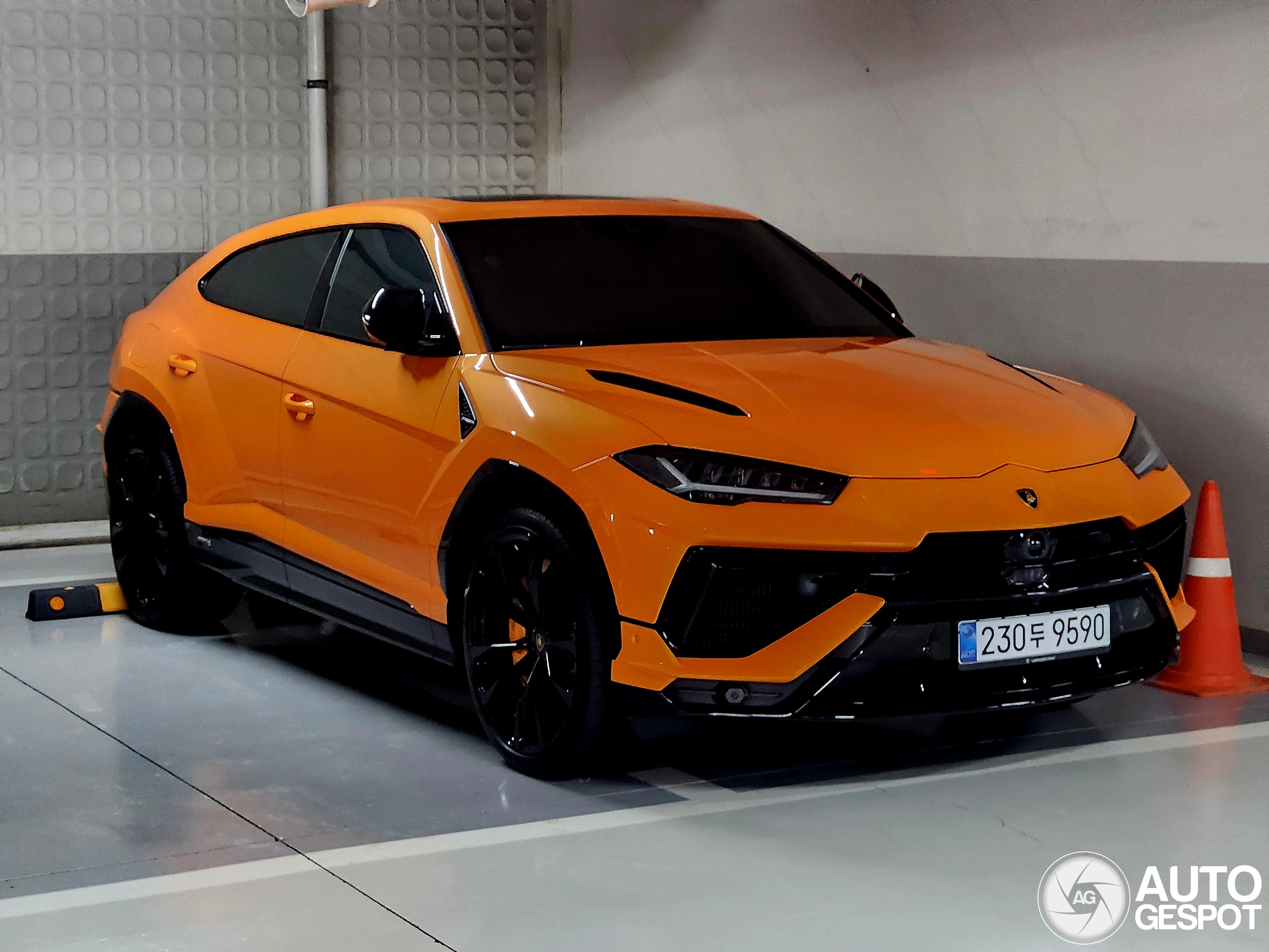 Lamborghini Urus S