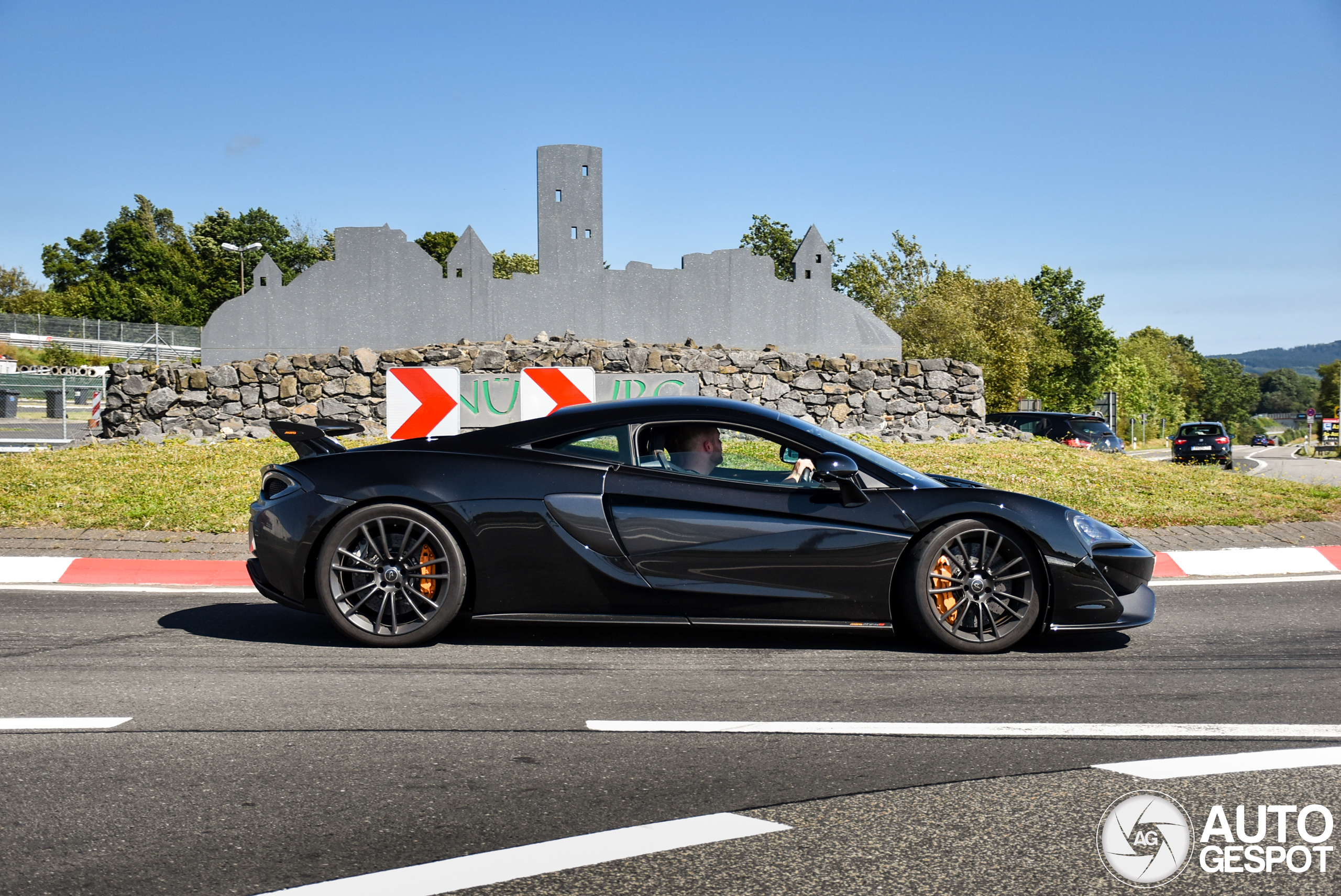 McLaren 570S