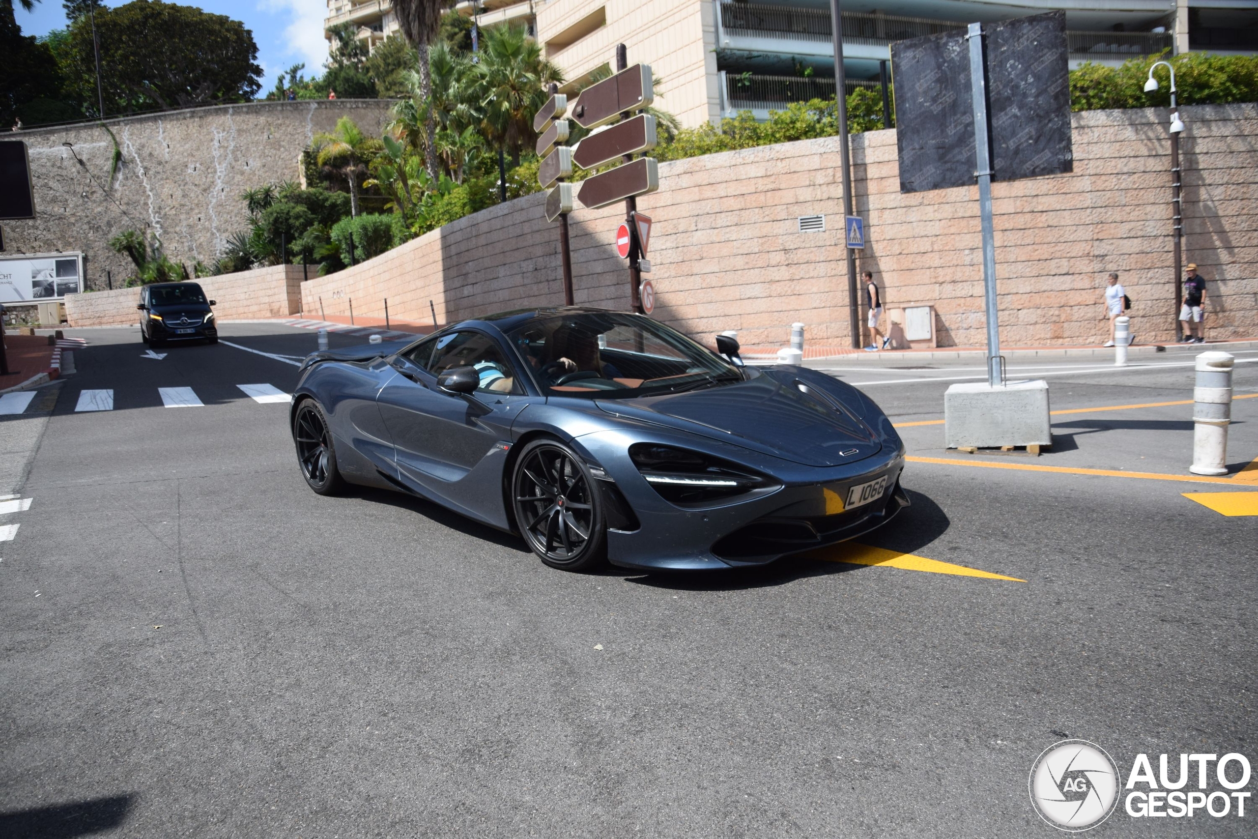 McLaren 720S