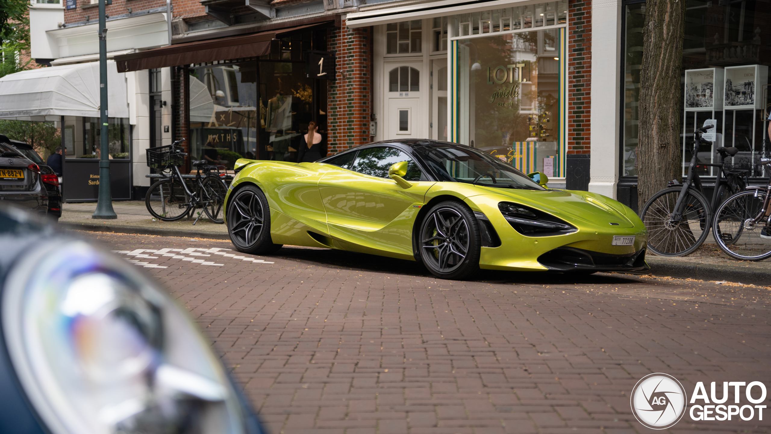 McLaren 720S