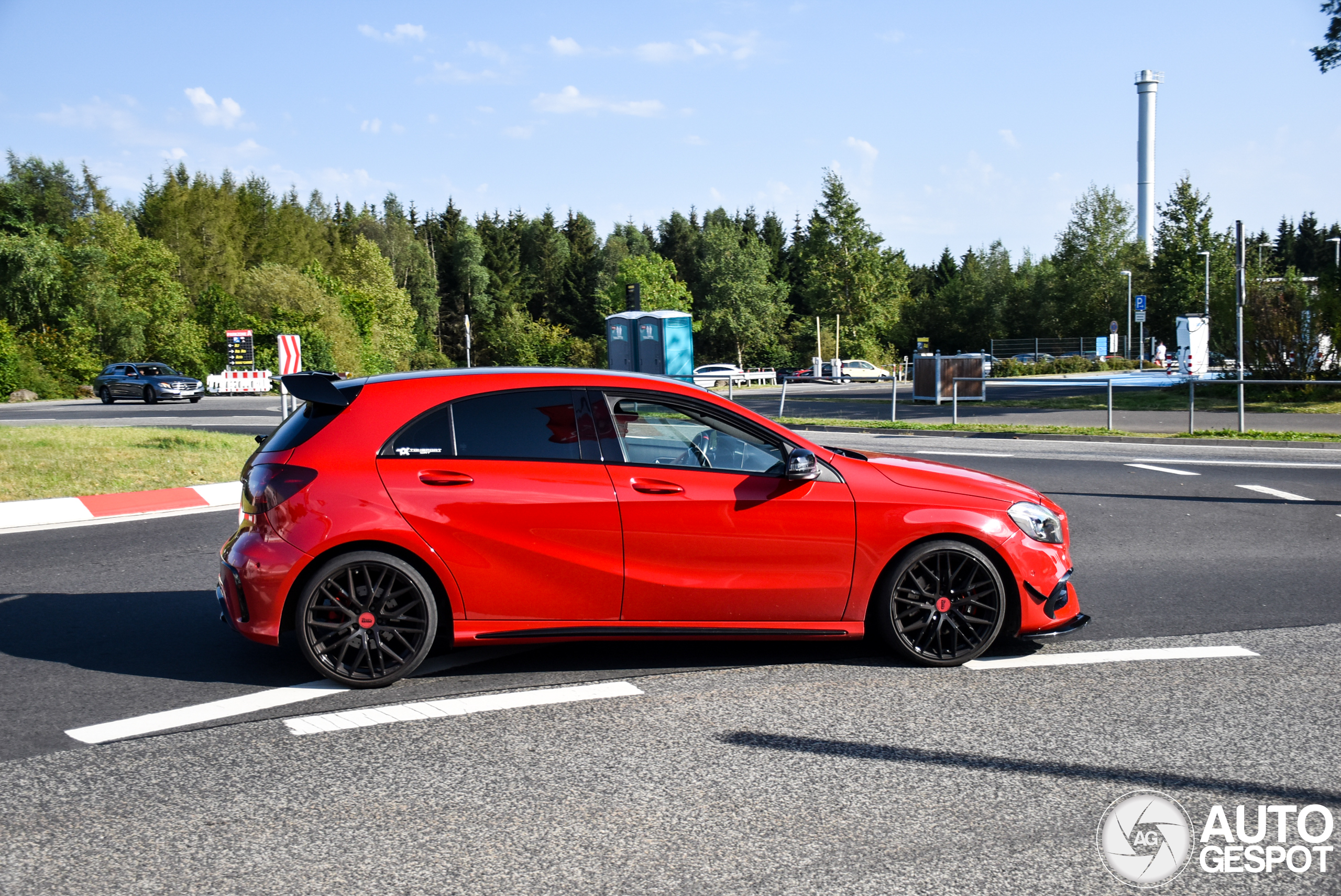 Mercedes-AMG A 45 W176 2015