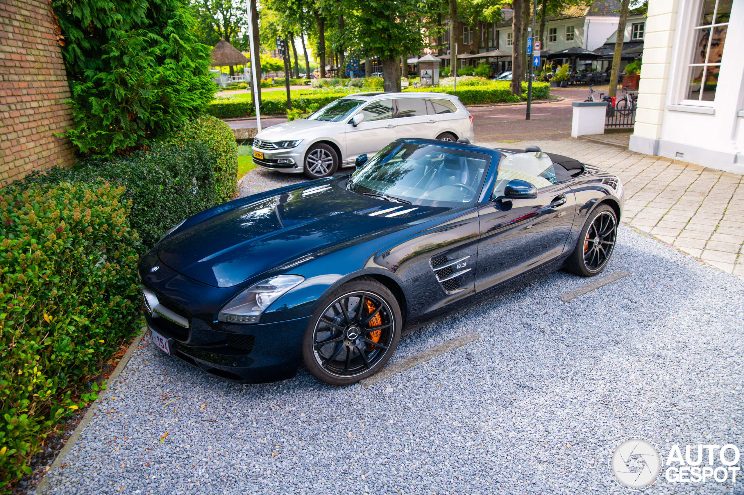 Mercedes-Benz SLS AMG Roadster