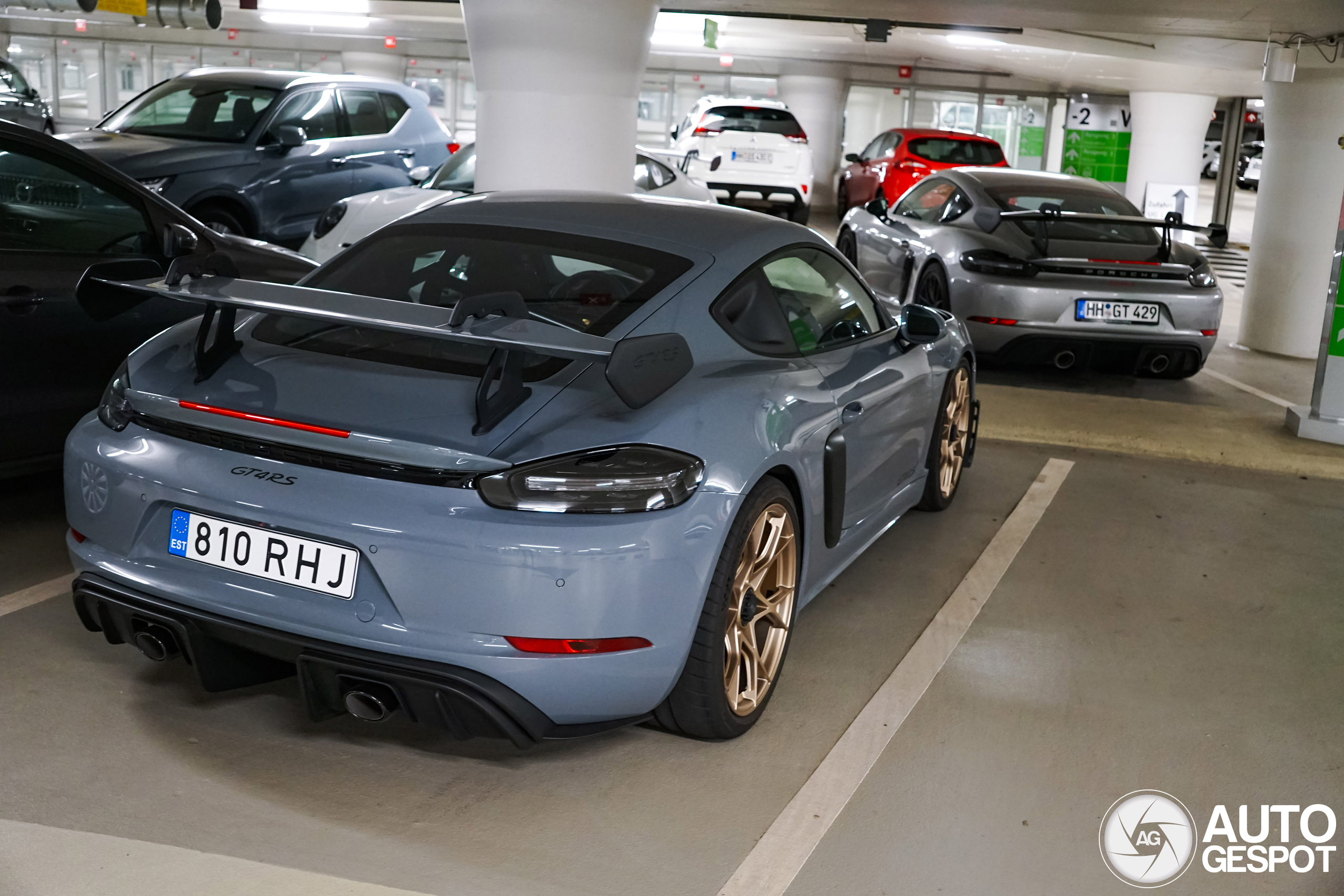 Porsche 718 Cayman GT4 RS