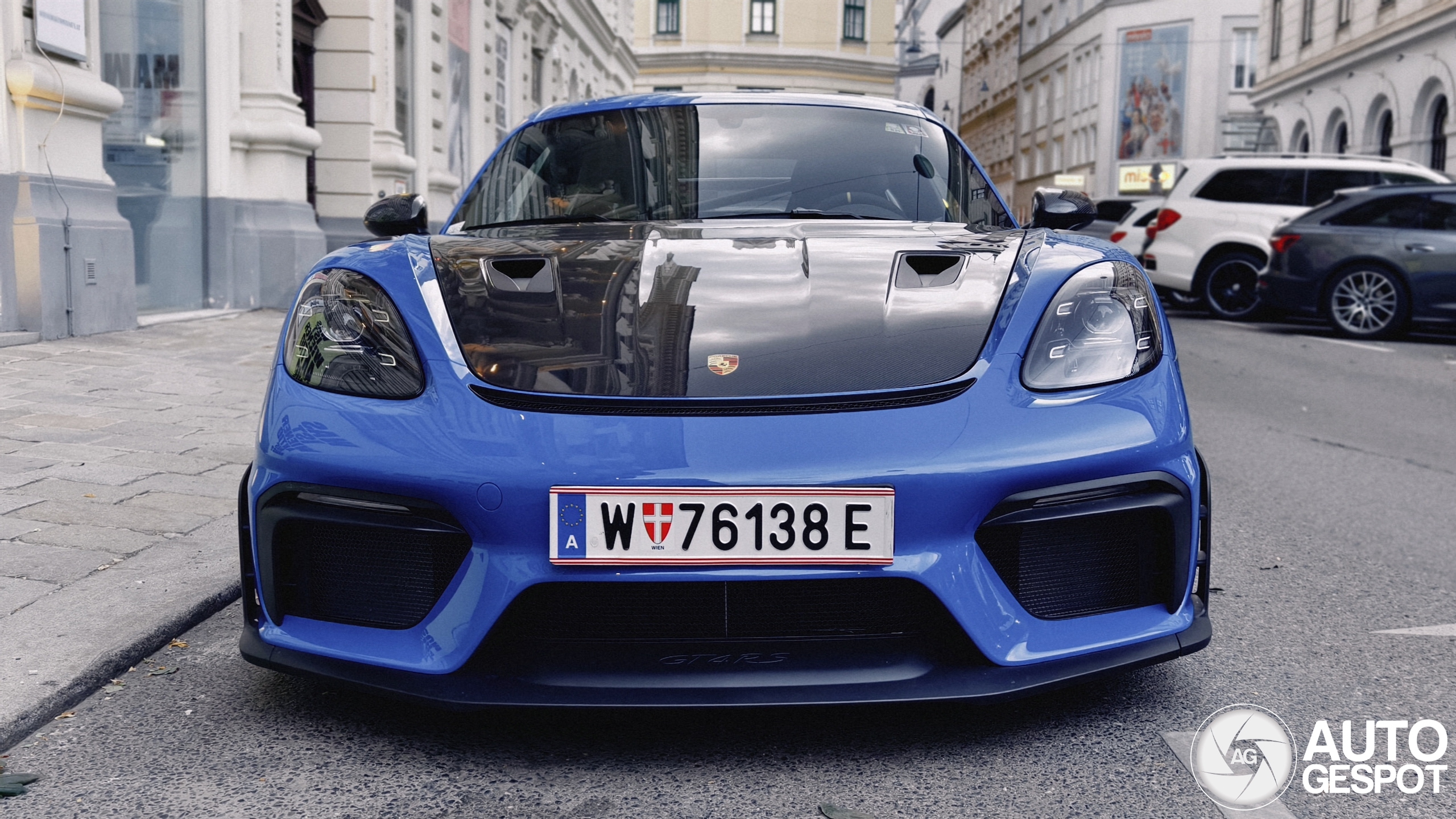 Porsche 718 Cayman GT4 RS Weissach Package