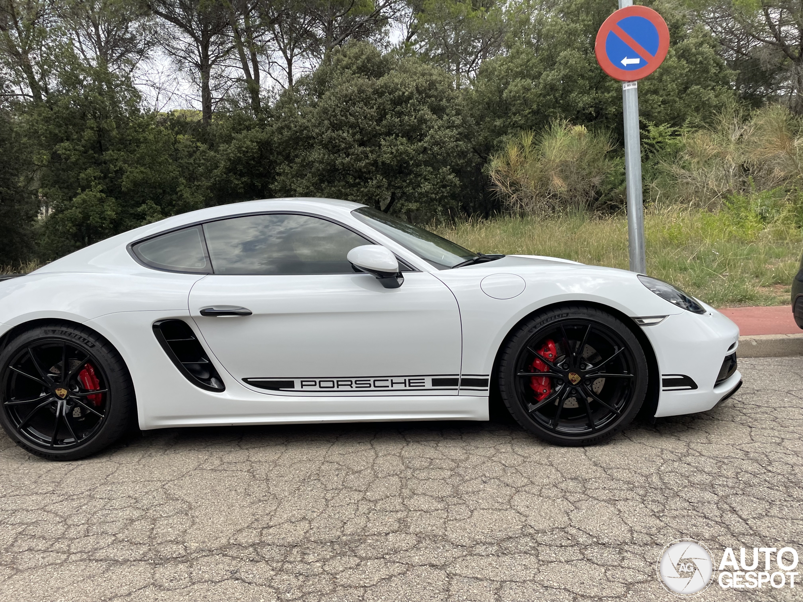 Porsche 718 Cayman GTS