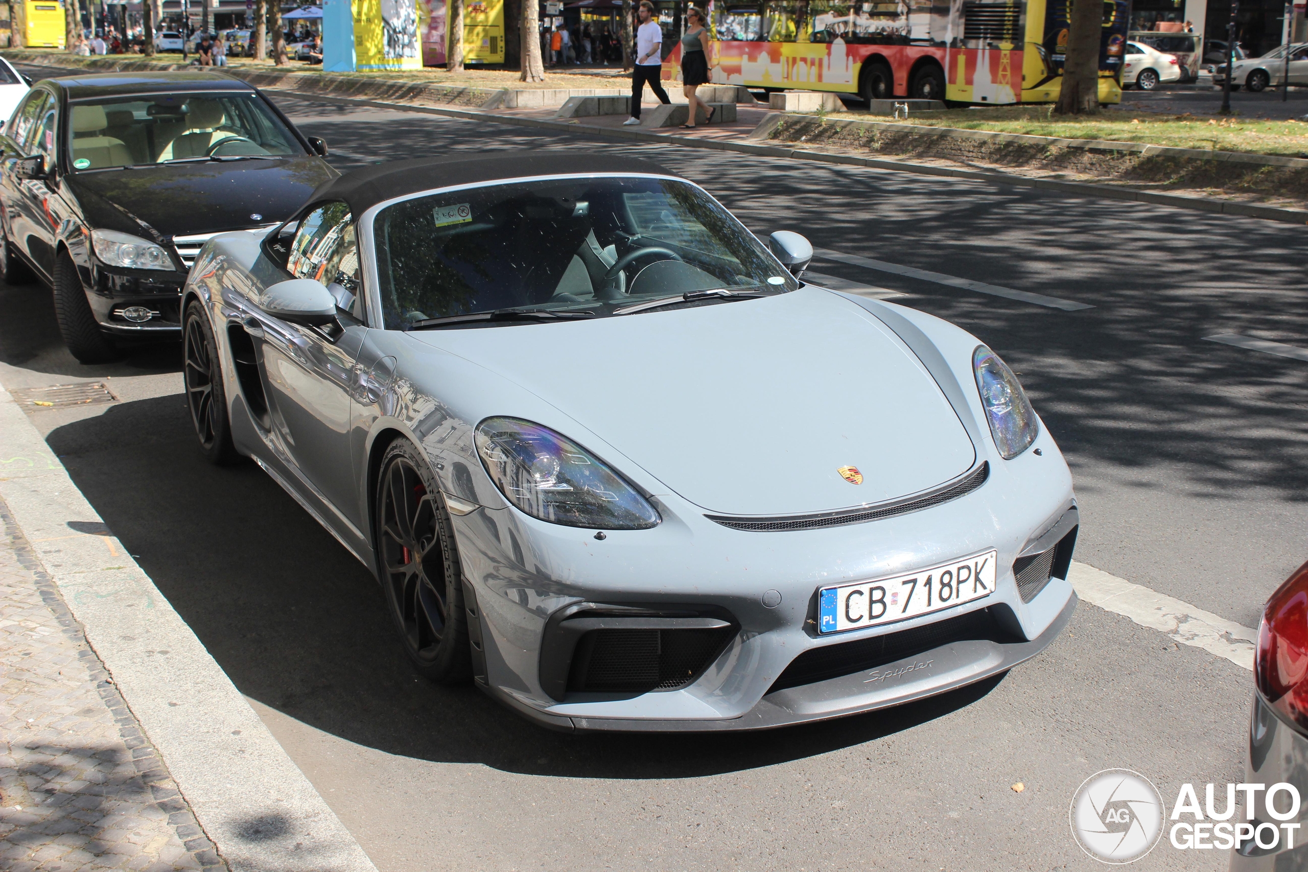 Porsche 718 Spyder