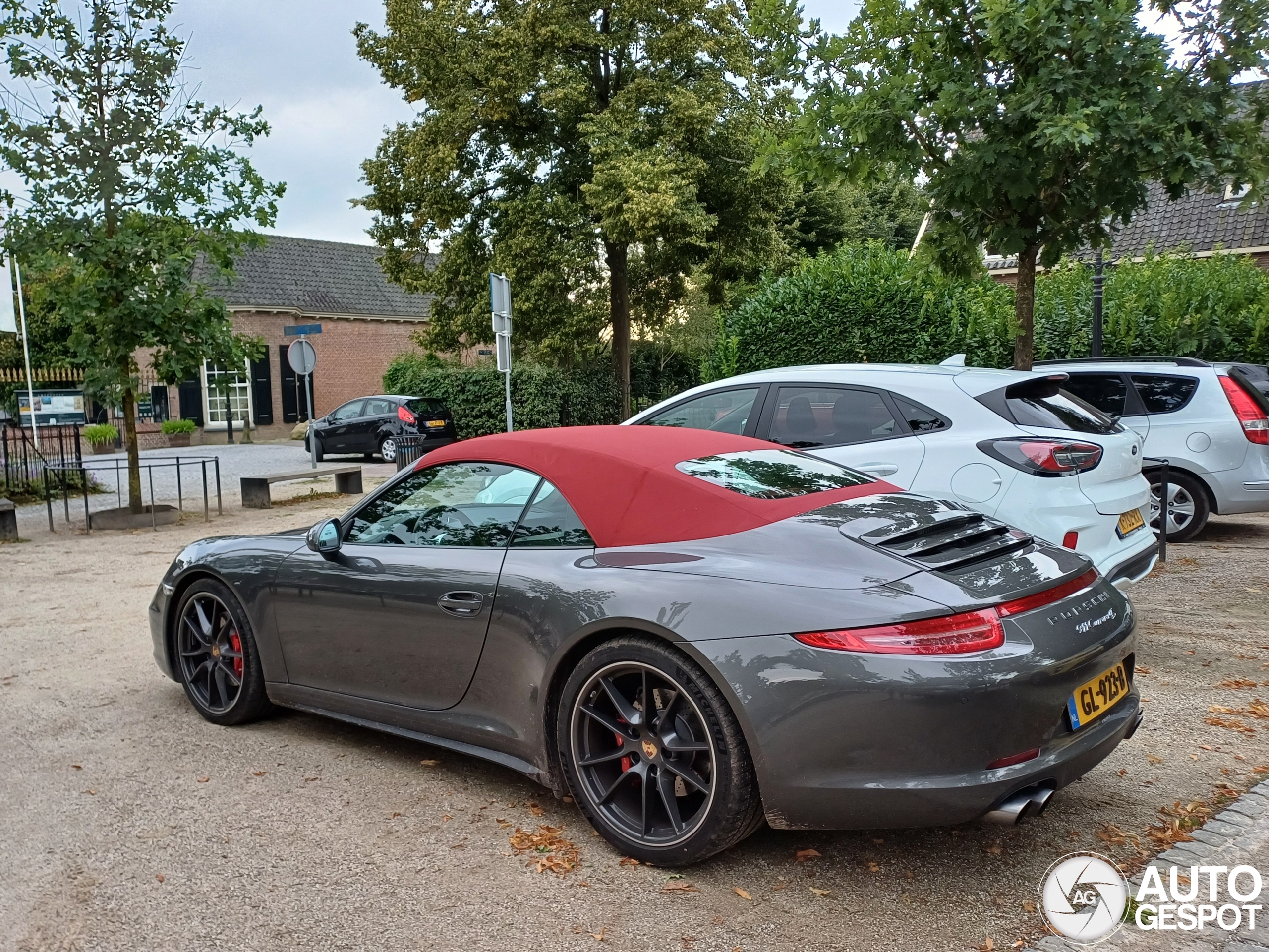 Porsche 991 Carrera 4S Cabriolet MkI