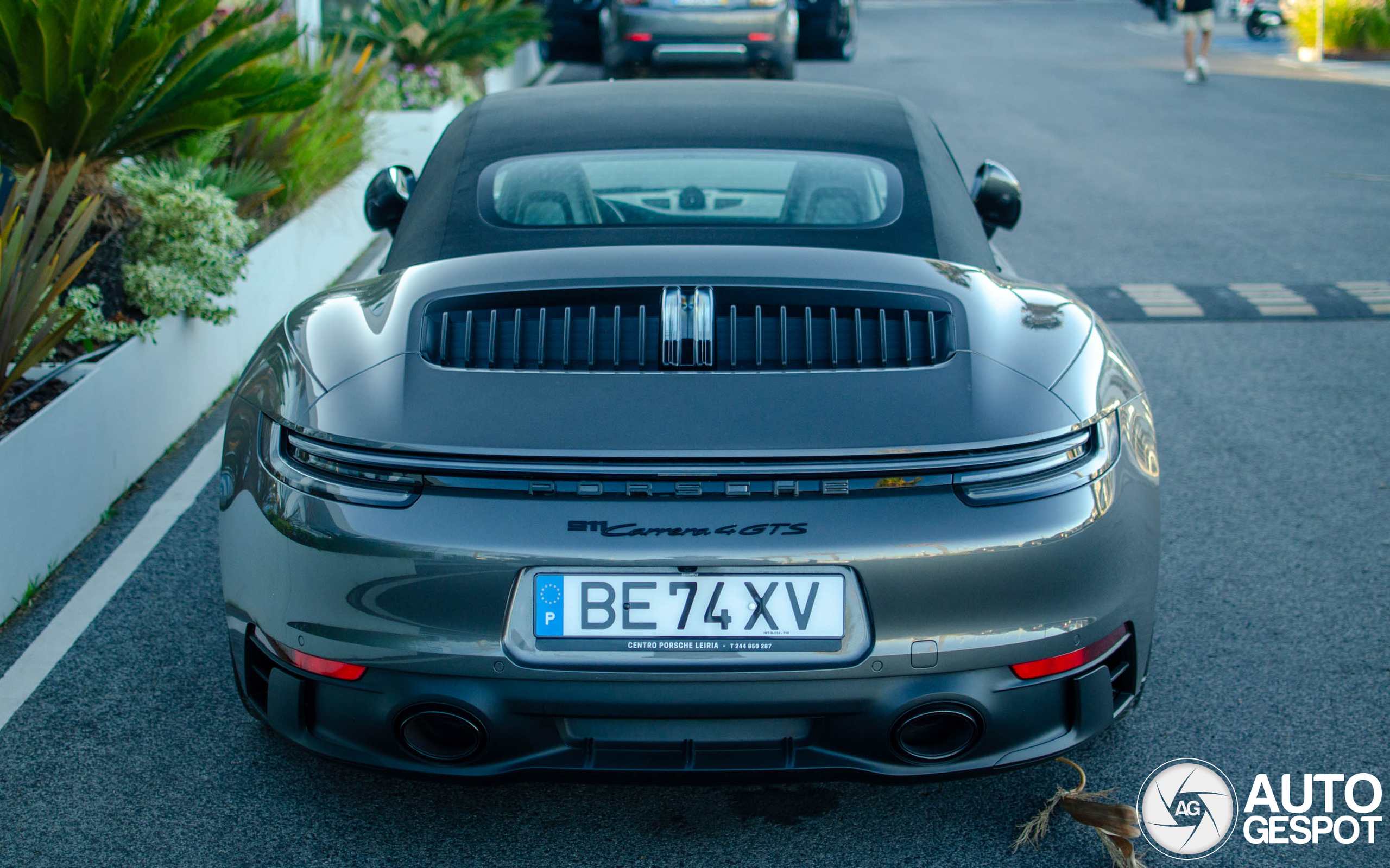 Porsche 992 Carrera 4 GTS Cabriolet