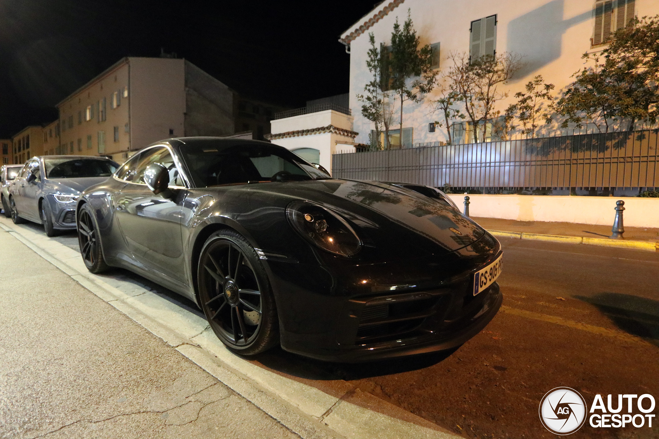 Porsche 992 Carrera GTS