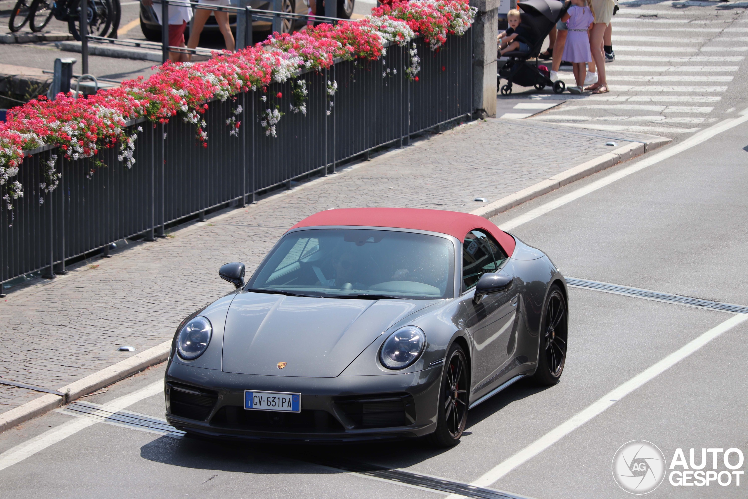 Porsche 992 Carrera GTS Cabriolet