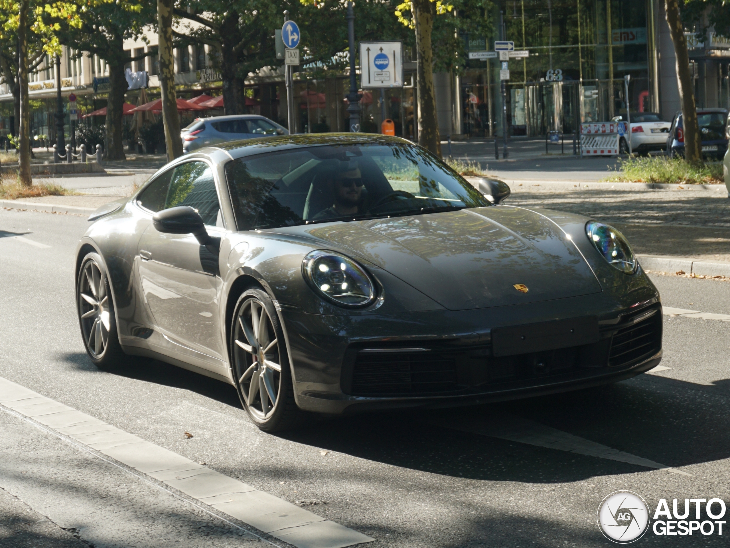 Porsche 992 Carrera S