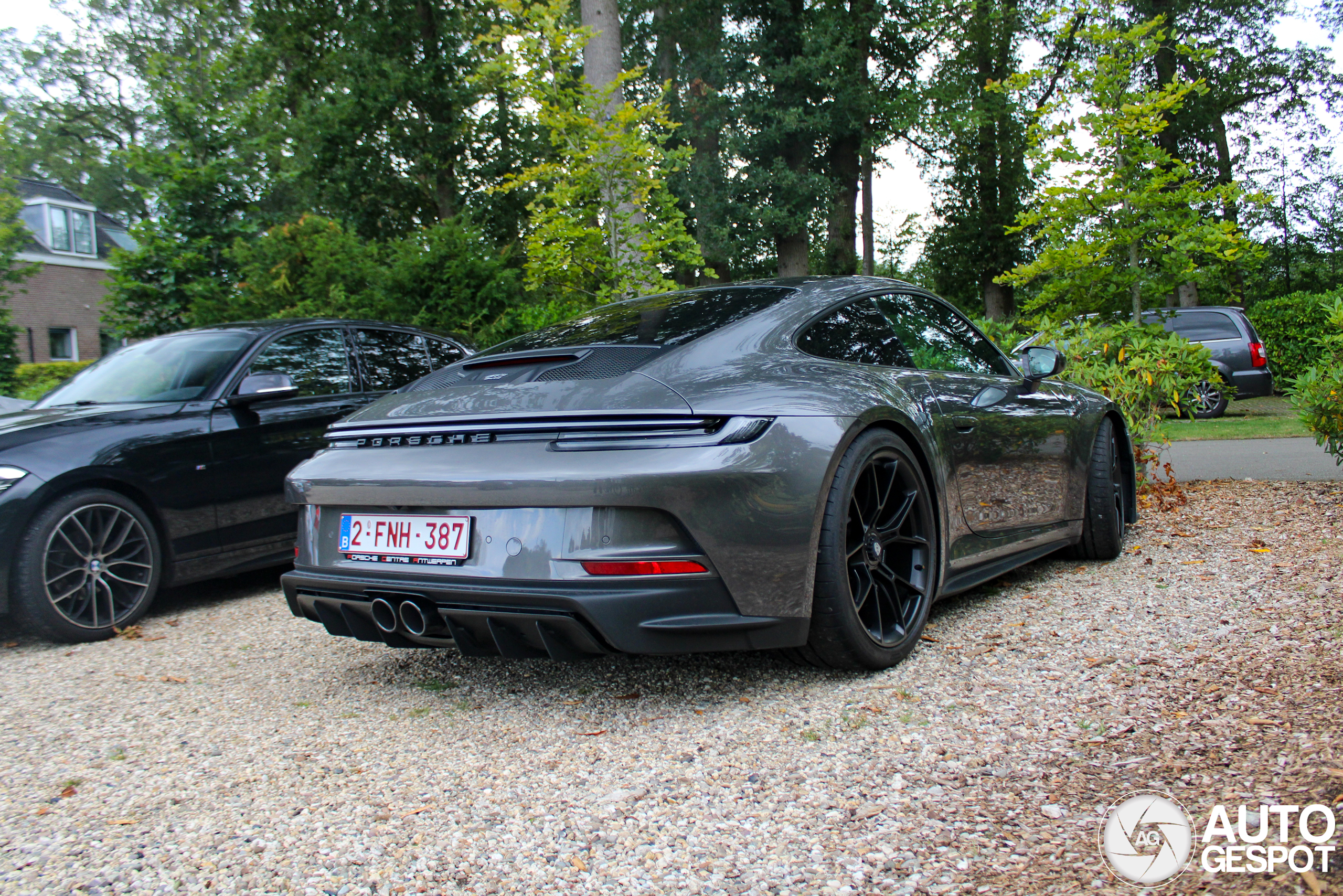 Porsche 992 GT3 Touring