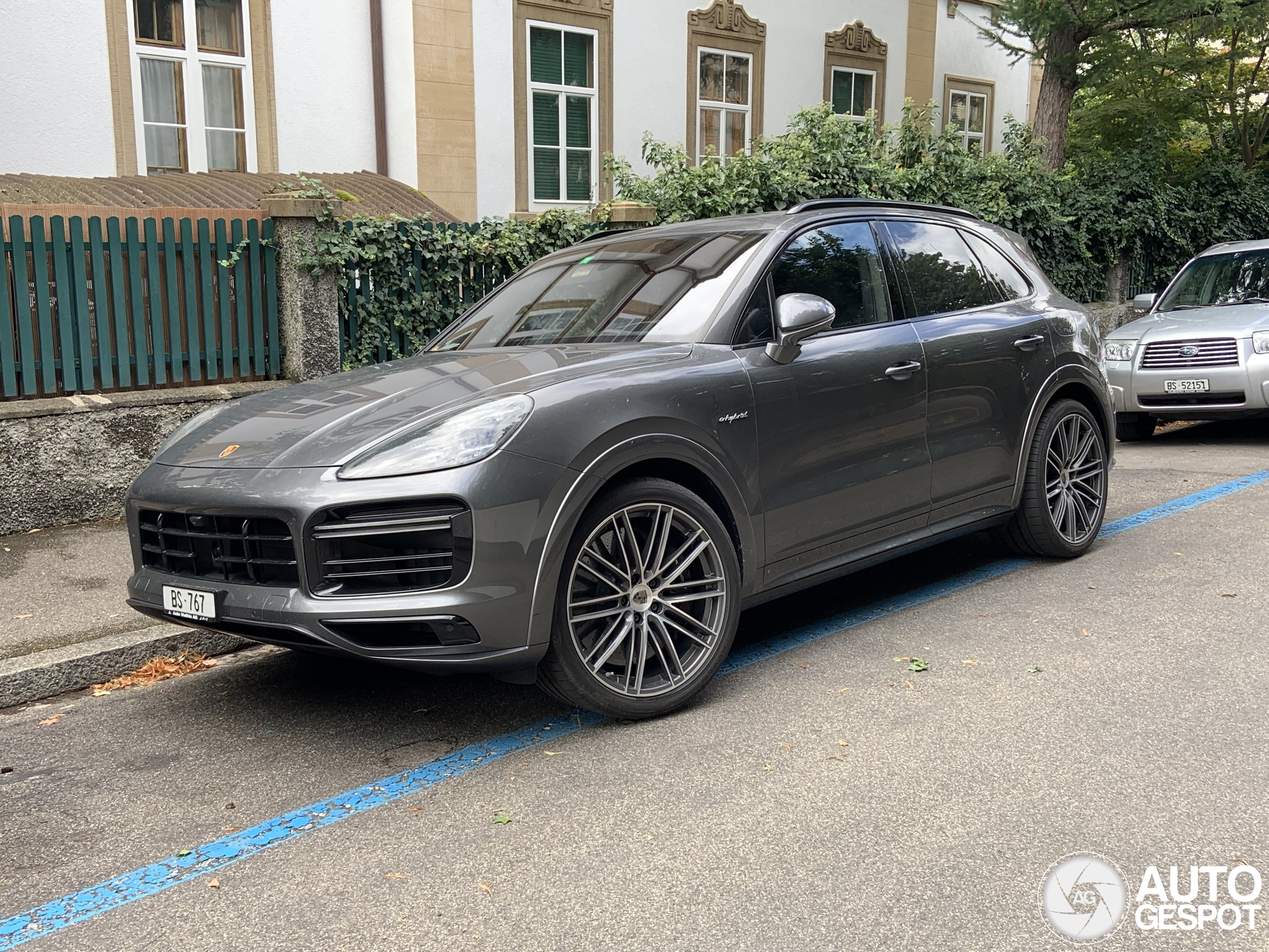 Porsche Cayenne Turbo S E-Hybrid