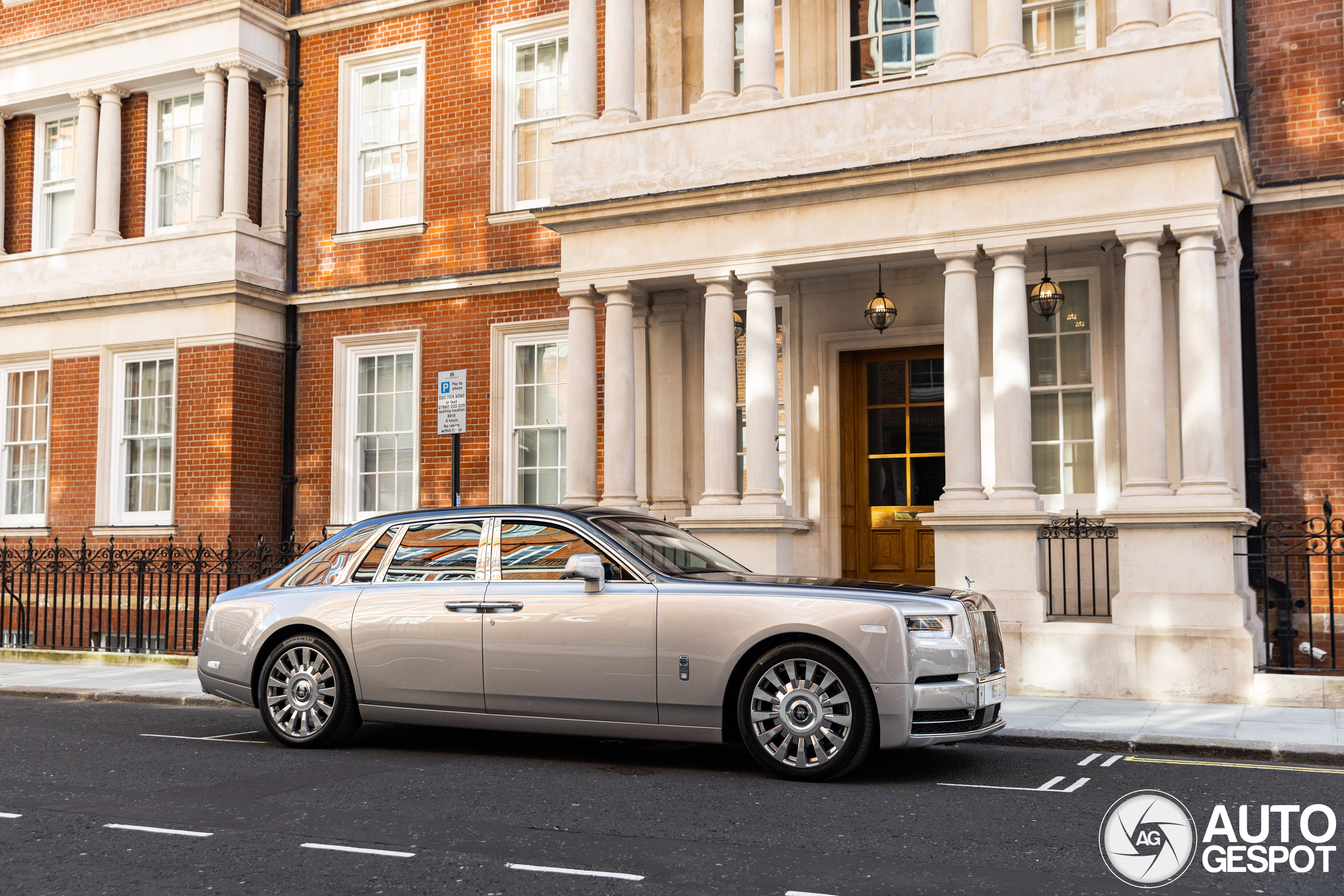 Rolls-Royce Phantom VIII