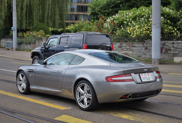 Aston Martin DB9