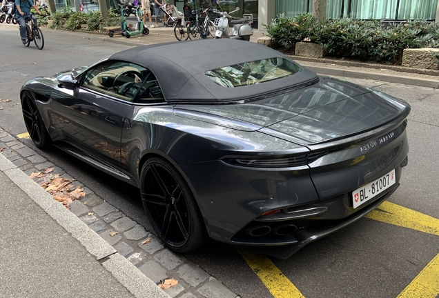 Aston Martin DBS Superleggera Volante