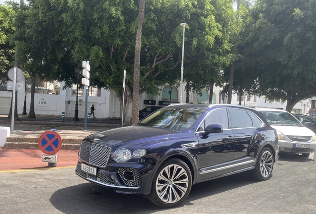 Bentley Bentayga Hybrid 2021