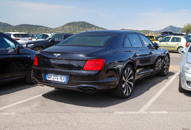 Bentley Flying Spur Hybrid