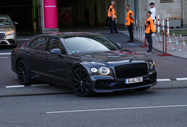 Bentley Flying Spur Hybrid