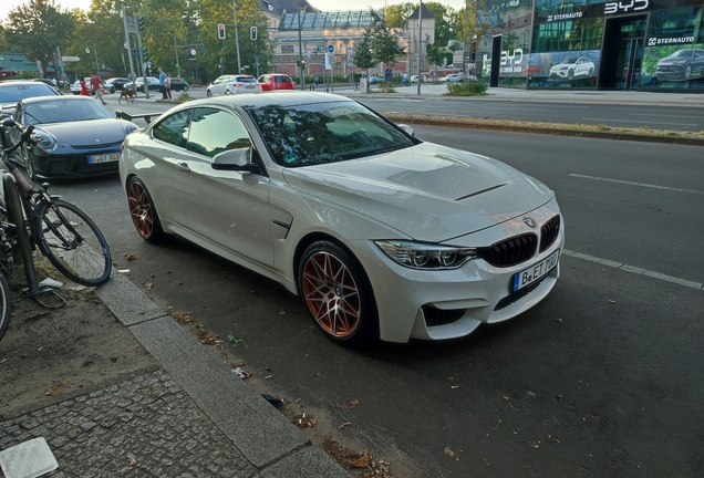 BMW M4 GTS