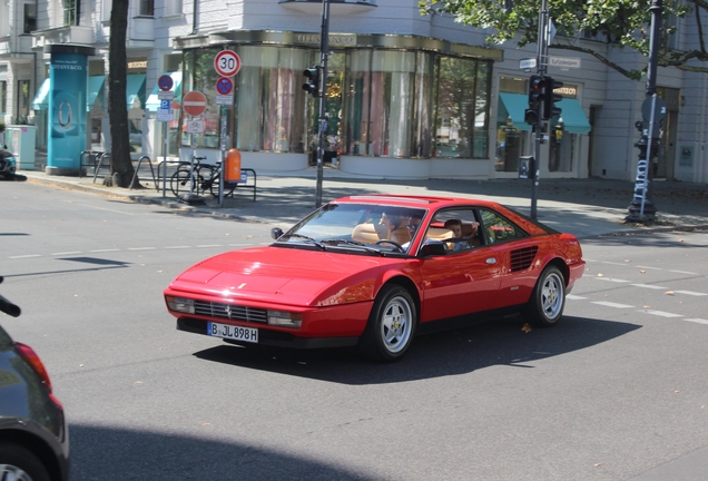 Ferrari Mondial 3.2