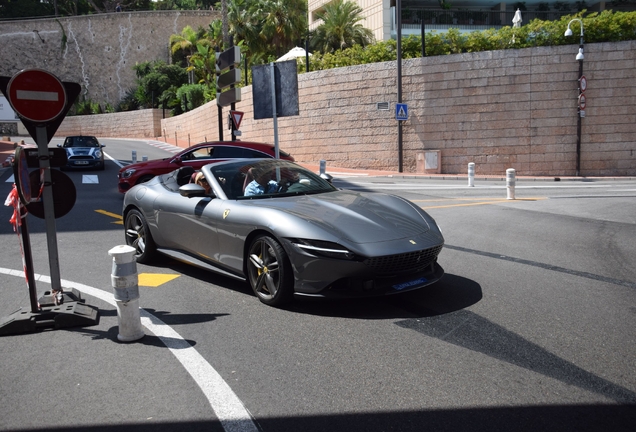 Ferrari Roma Spider