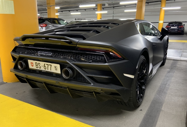 Lamborghini Huracán LP640-4 EVO