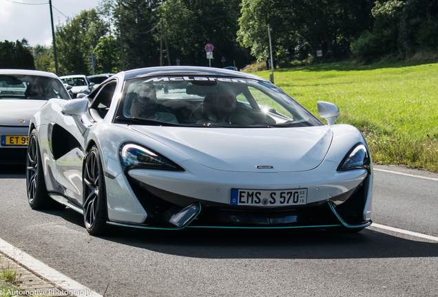 McLaren 570S