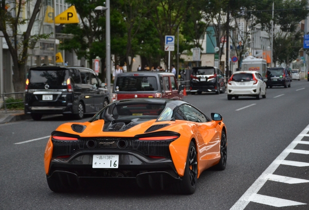 McLaren Artura Spider