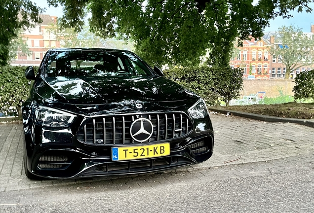 Mercedes-AMG E 63 S W213 2021