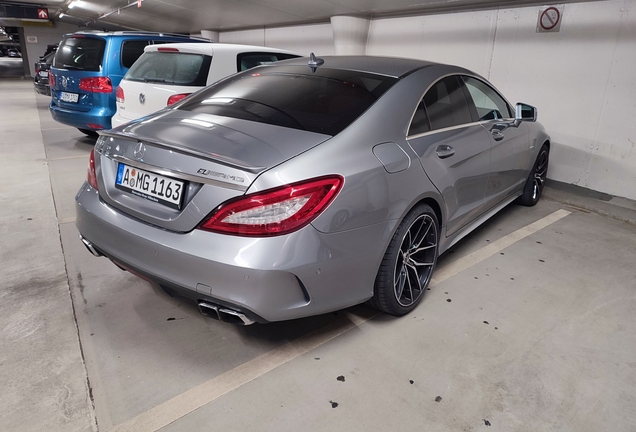 Mercedes-Benz CLS 63 AMG S C218 2015