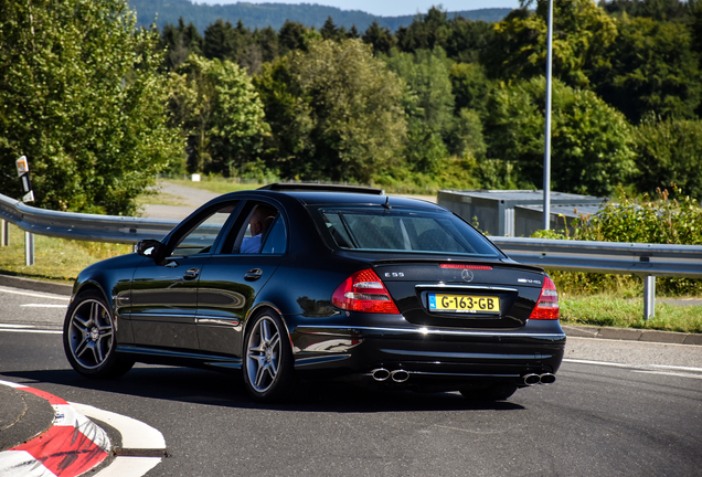 Mercedes-Benz E 55 AMG