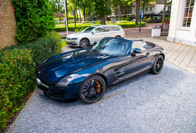 Mercedes-Benz SLS AMG Roadster