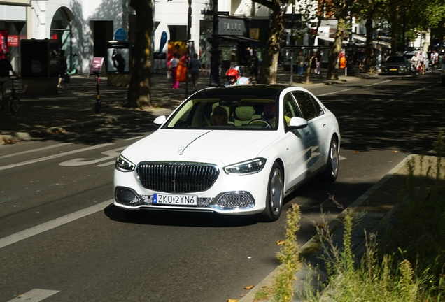 Mercedes-Maybach S 680 X223