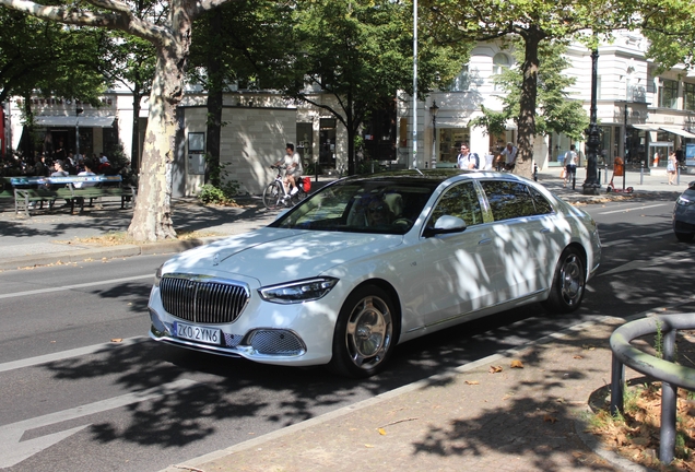 Mercedes-Maybach S 680 X223