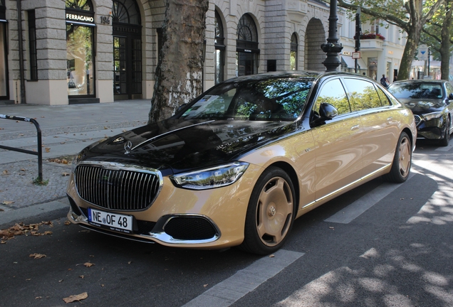 Mercedes-Maybach S 680 X223 Virgil Abloh Edition