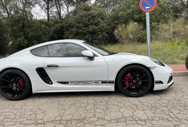 Porsche 718 Cayman GTS