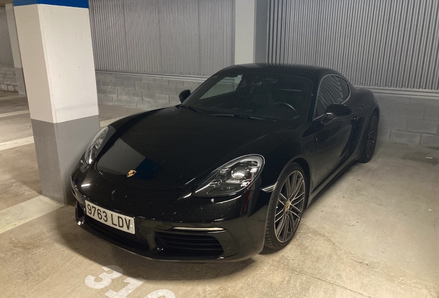 Porsche 718 Cayman S