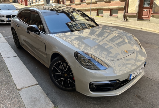 Porsche 971 Panamera Turbo Sport Turismo