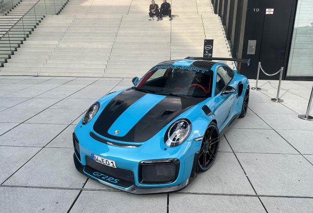 Porsche 991 GT2 RS Manhart Performance TR 900