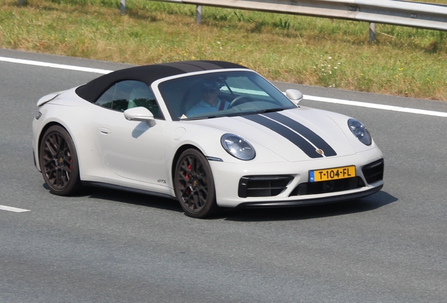 Porsche 992 Carrera GTS Cabriolet