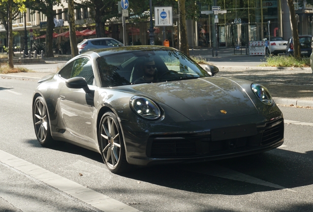 Porsche 992 Carrera S