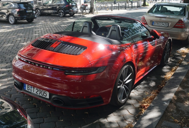 Porsche 992 Carrera S Cabriolet