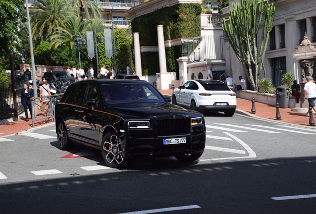 Rolls-Royce Cullinan Black Badge