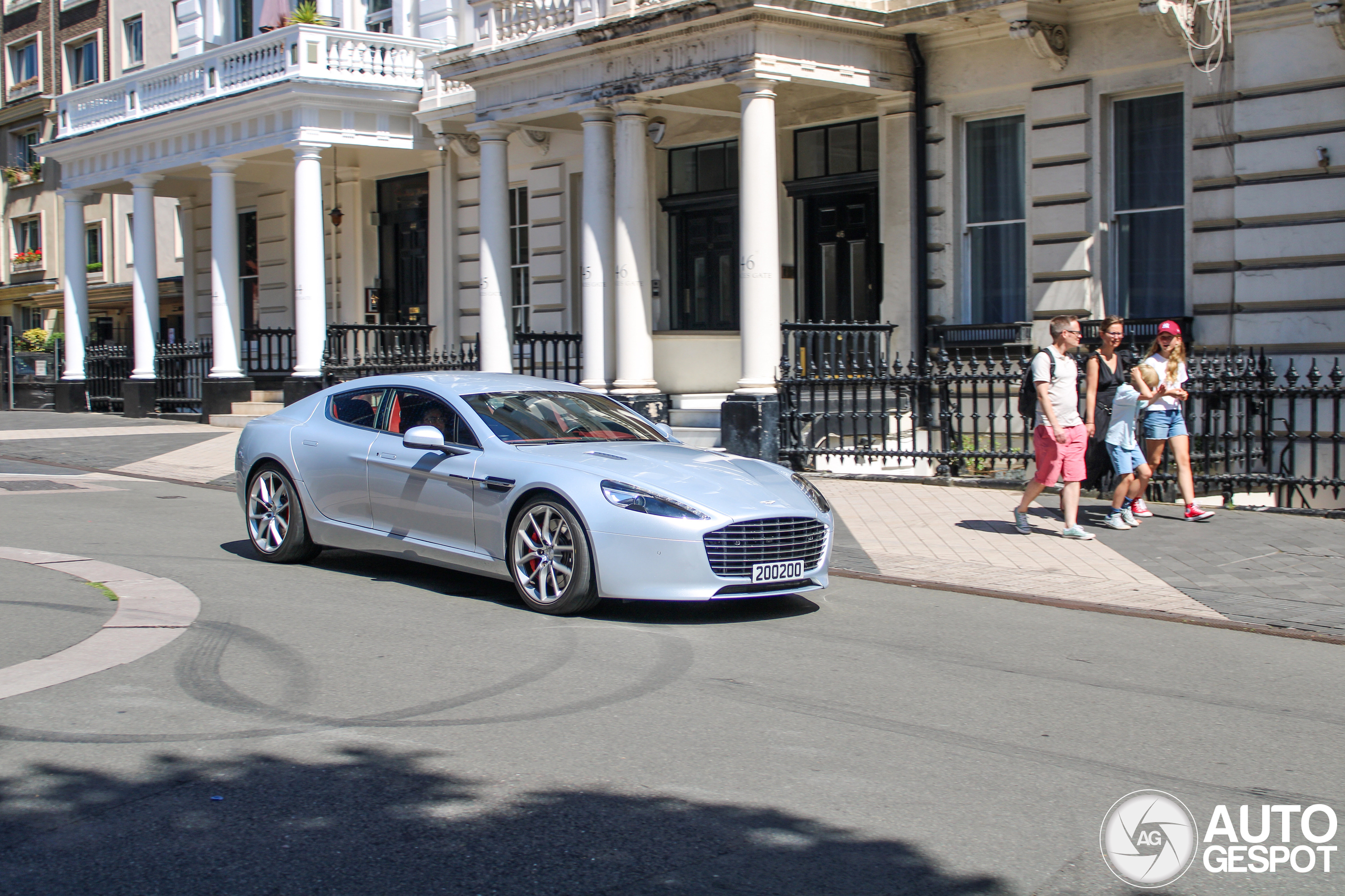 Aston Martin Rapide S