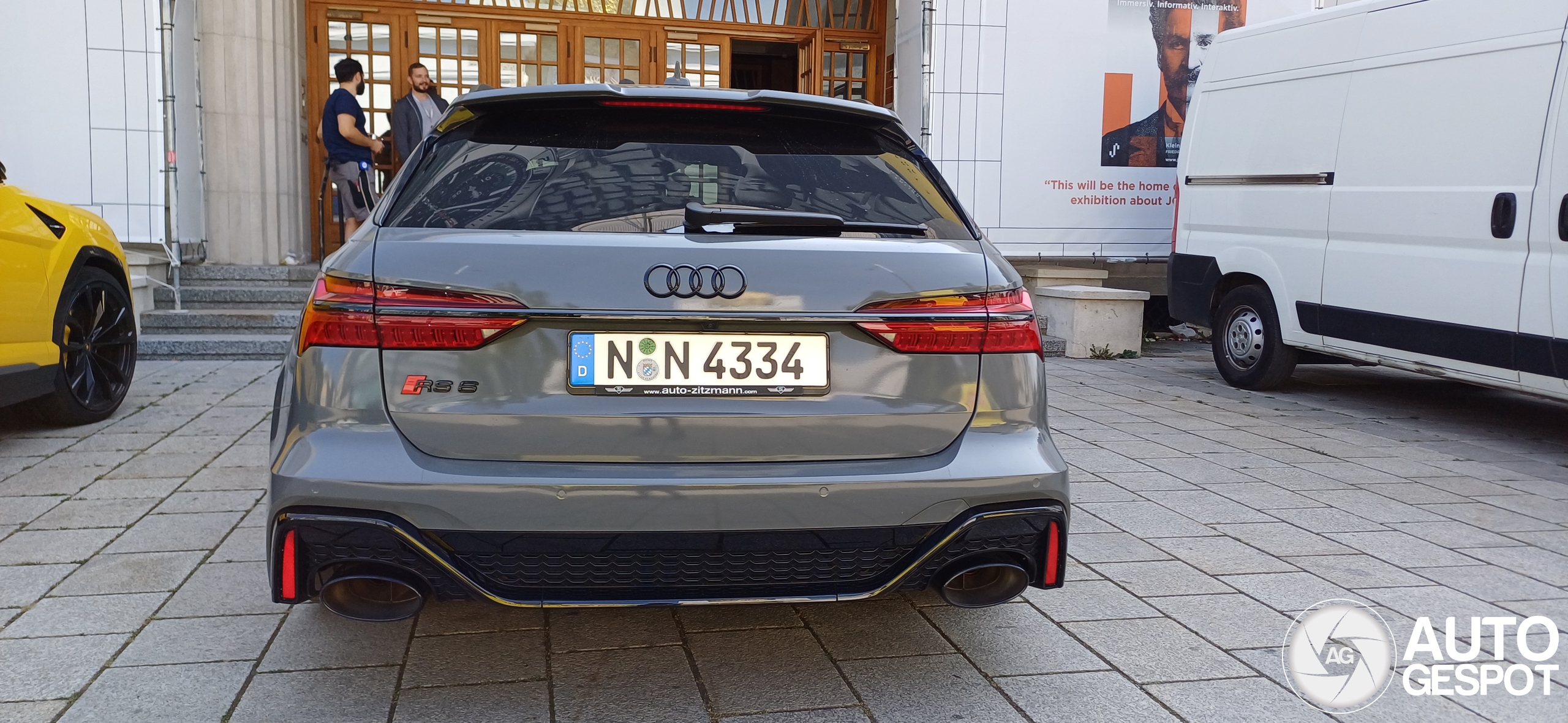 Audi RS6 Avant C8