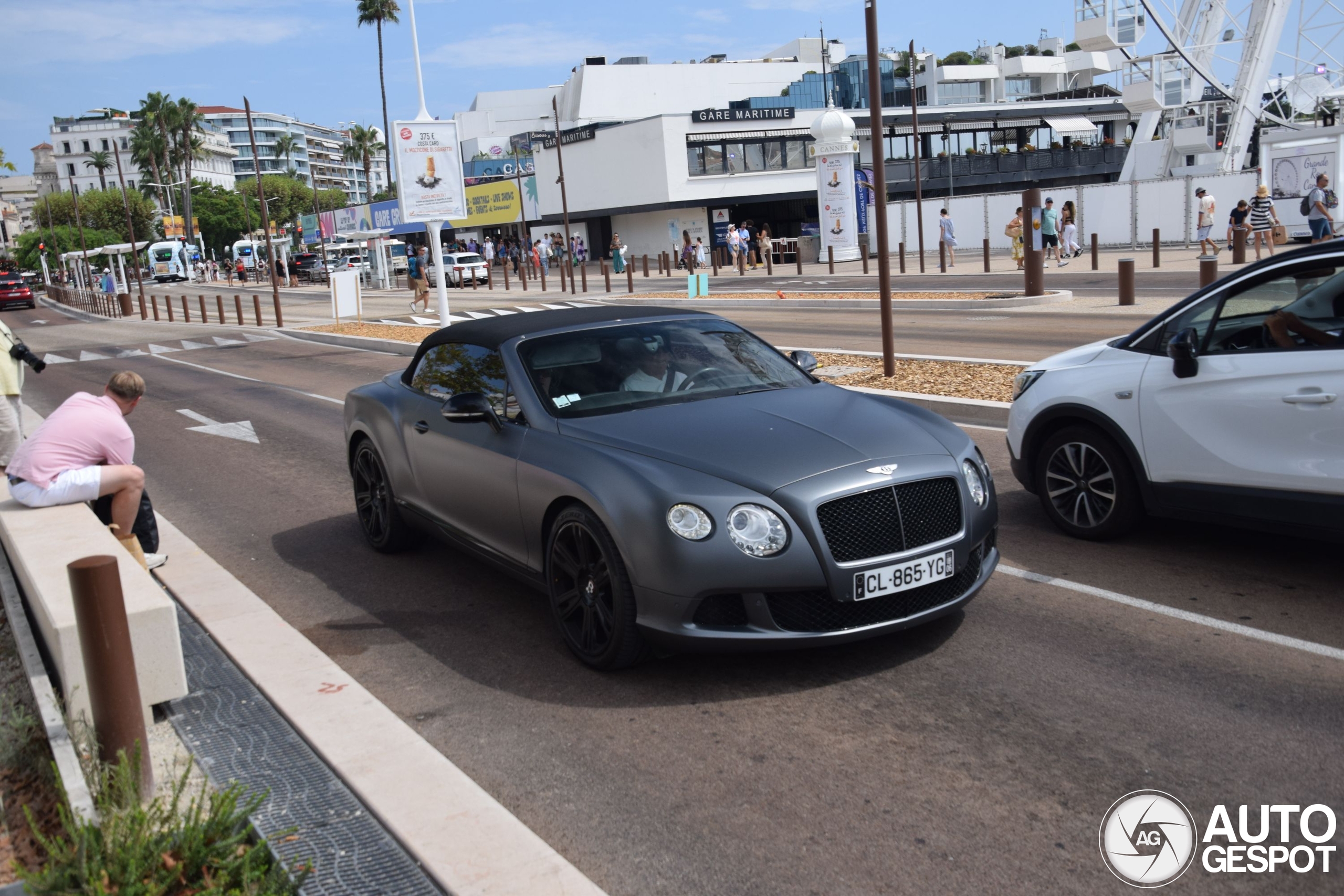 Bentley Continental GTC 2012