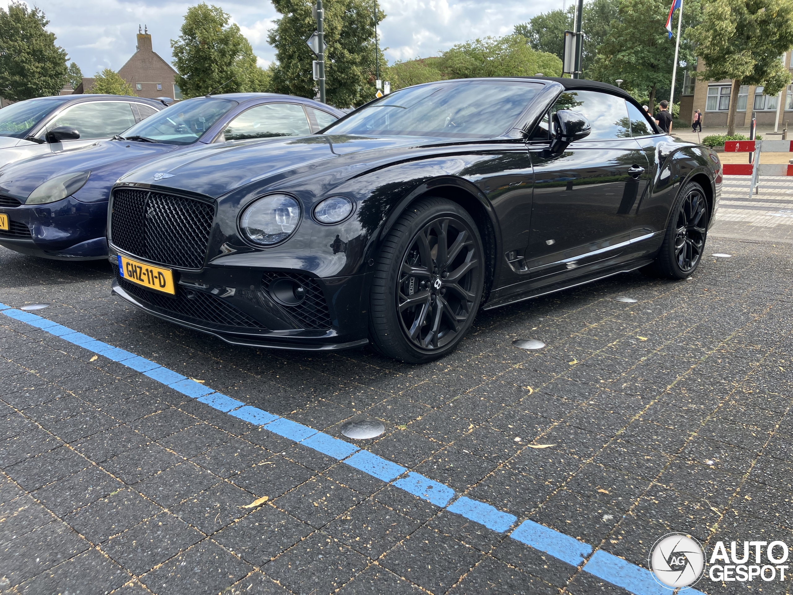 Bentley Continental GTC Speed 2021